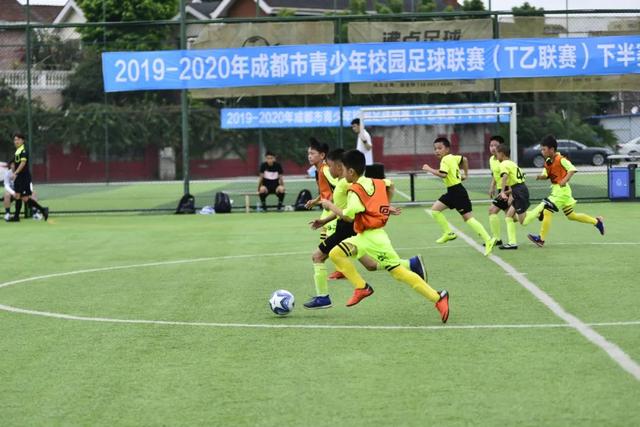 埃斯帕特进球！西班牙U19以3-0完胜克罗地亚，闯进欧青赛决赛
